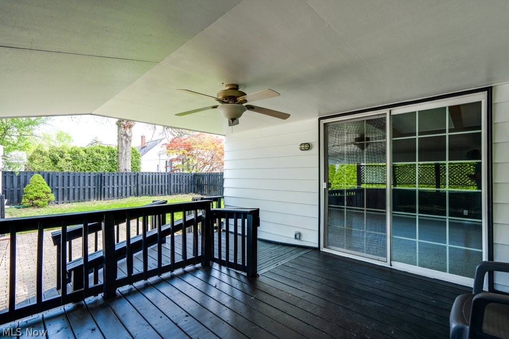 Walter H Tellings Oakmont - Residential