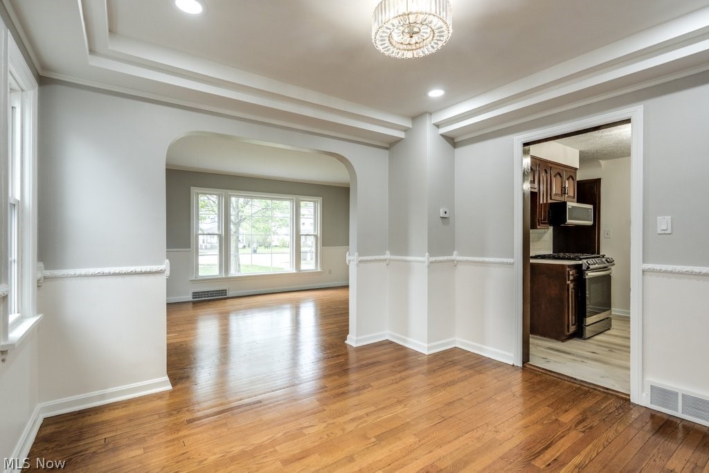 Walter H Tellings Oakmont - Residential