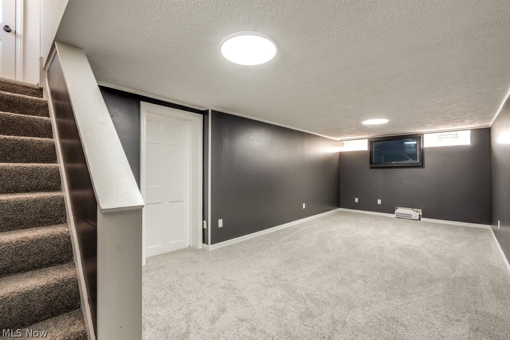 Walter H Tellings Oakmont - Residential