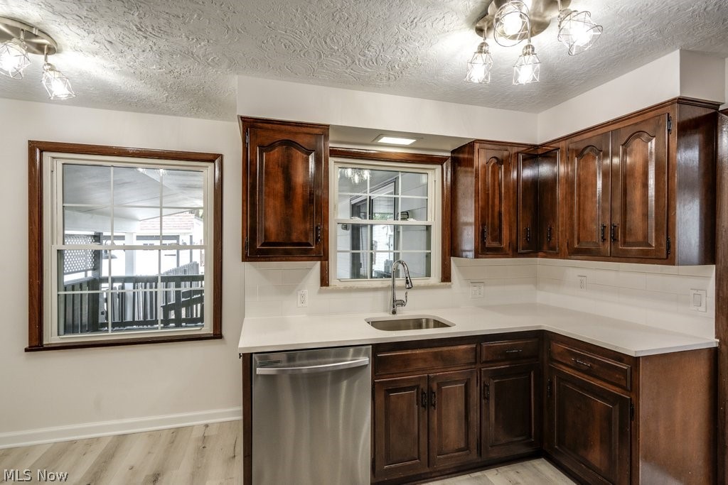 Walter H Tellings Oakmont - Residential