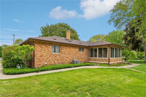 Tiny photo for 836 Jacoby Road, Copley, OH 44321 (MLS # 5209754)