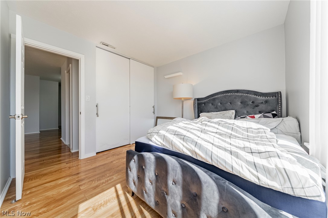 Kings Path Condos - Residential
