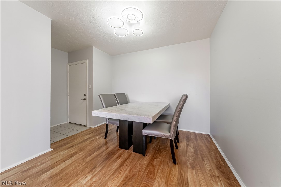 Kings Path Condos - Residential