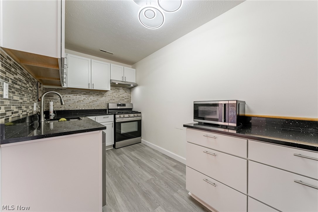 Kings Path Condos - Residential