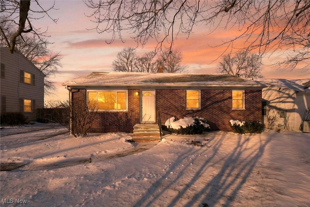 Photo of 3811 Matthes Avenue, Sandusky, OH 44870 (MLS # 5183137)