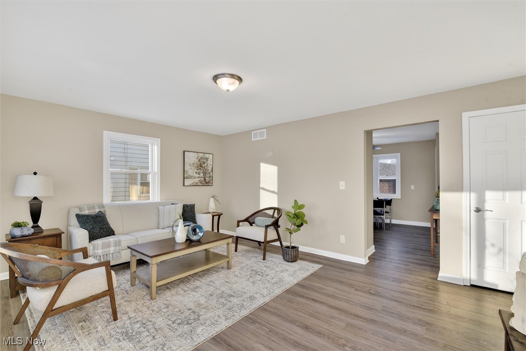 Matthes Avenue/The Matthes-Sch - Residential