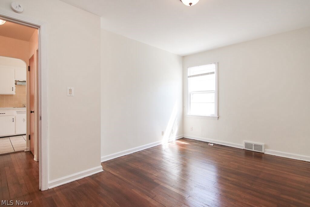 Cedar Center - Residential Lease