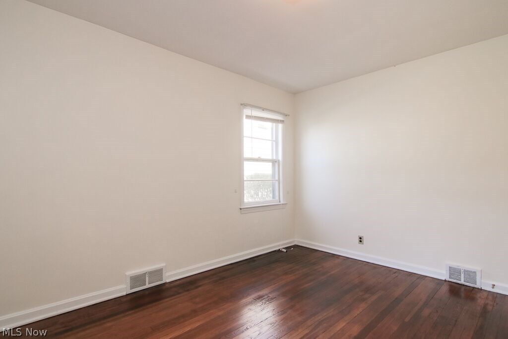 Cedar Center - Residential Lease