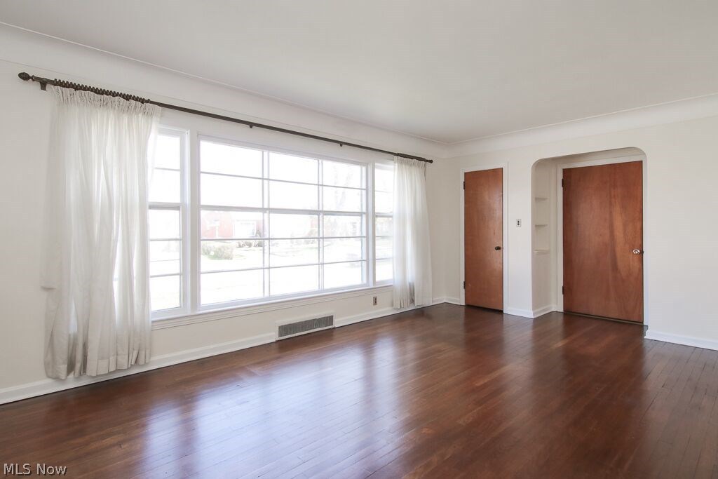 Cedar Center - Residential Lease