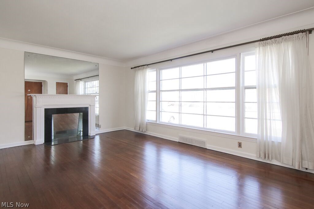 Cedar Center - Residential Lease