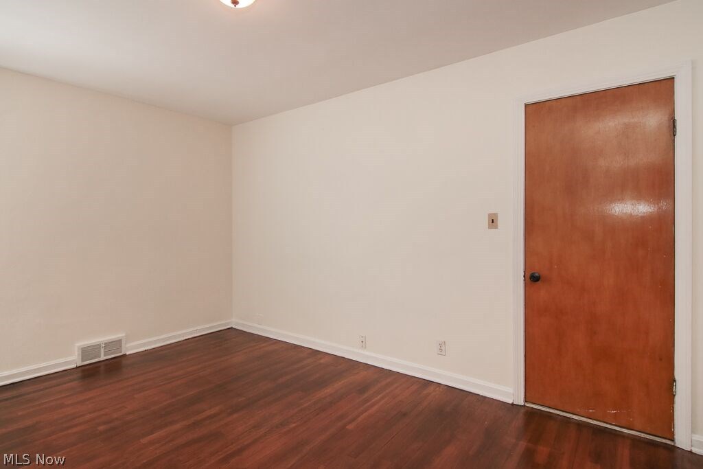 Cedar Center - Residential Lease