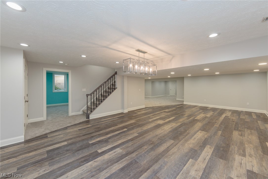 Bur-Oak Estates - Residential Lease