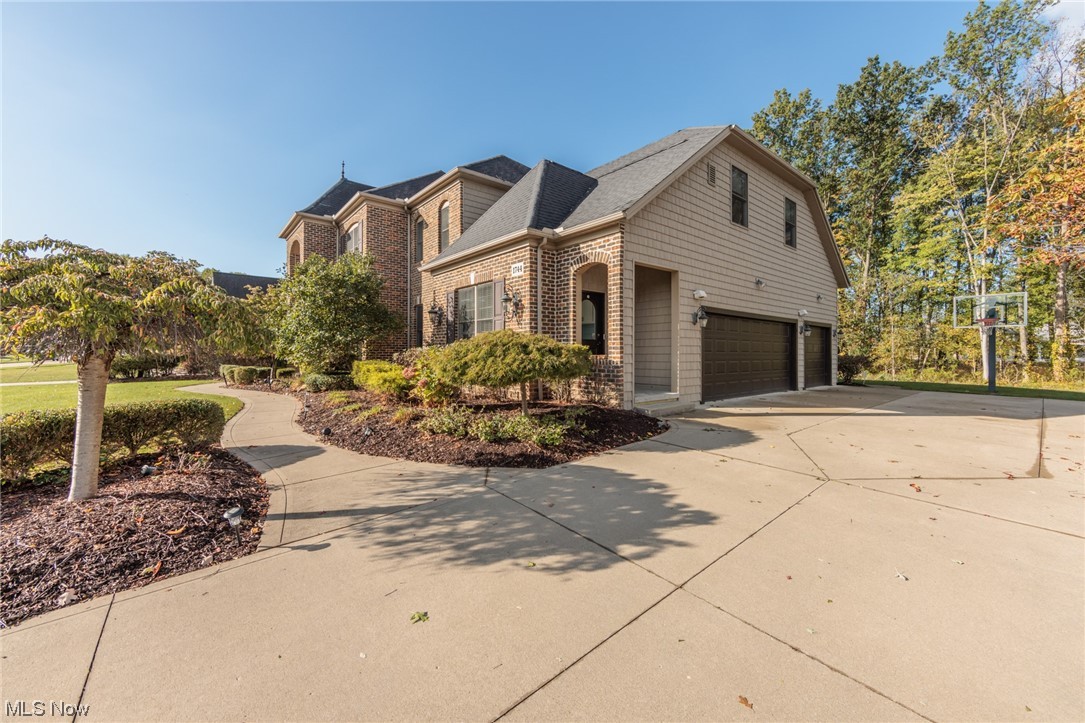 Bur-Oak Estates - Residential Lease