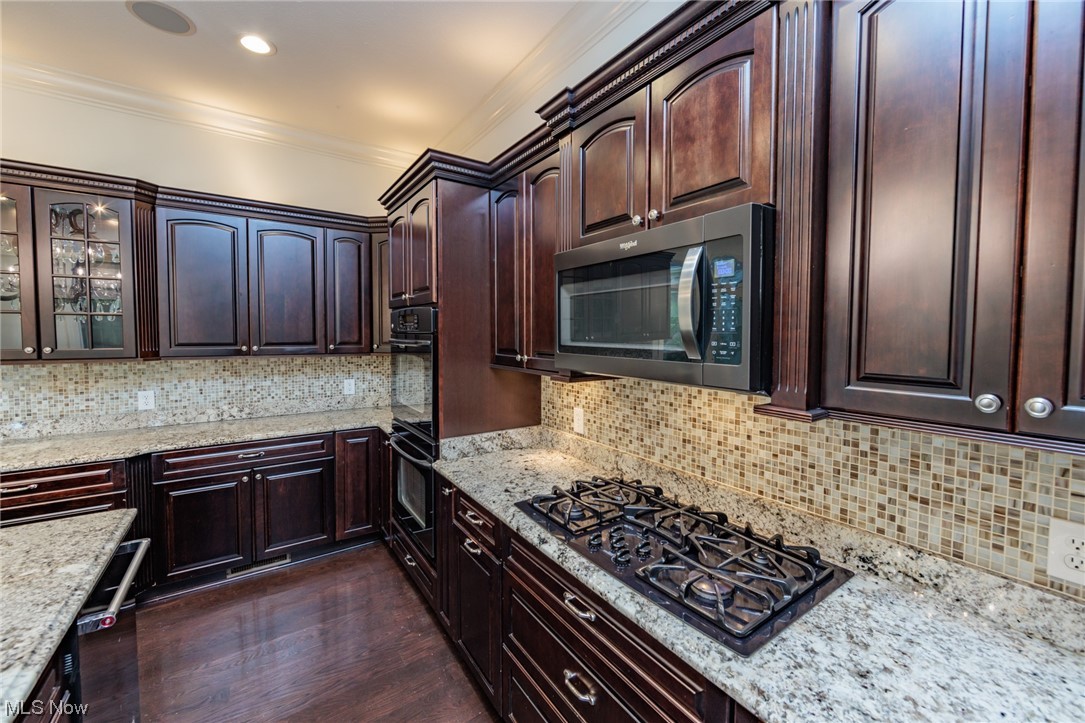 Bur-Oak Estates - Residential Lease