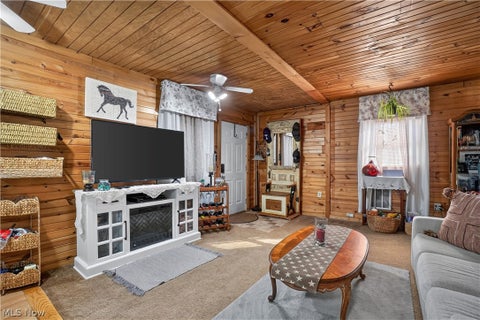 Tiny photo for 13366 Butternut Road, Burton, OH 44021 (MLS # 5255505)
