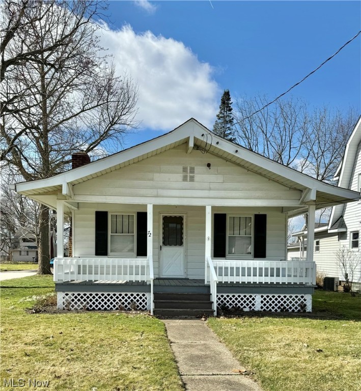 Calling all first time buyers, downsizers or investors - This charming ranch is updated & move-in ready! Situated on a corner lot, this lovely home features a front porch that is built for a swing and has fresh curb appeal. The kitchen is bright and airy with newer countertops, LVT flooring, paint and appliances. There's also a cozy nook for a table to enjoy your morning coffee in.
Step into the formal dining room w/ loads of natural light which separates the kitchen from the spacious front living room w/ a fireplace. The home is complete w/ 2 bedrooms and an updated bathroom with a newer tub/shower. The basement has lots of room for storage and laundry hookups. The yard is perfect for entertaining and leads to the 1 car garage w/ opener and electric. Conveniently located by expressways, dining, parks, shopping, and more. This home makes a perfect addition to your rental portfolio or a great starter home. New A/C (2023) Schedule your private showing today!! Back on market at no fault of the home*