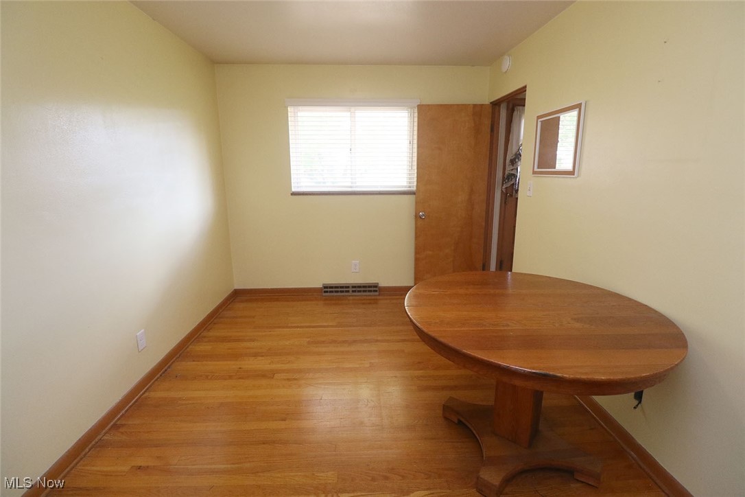 Dixon Heights - Residential