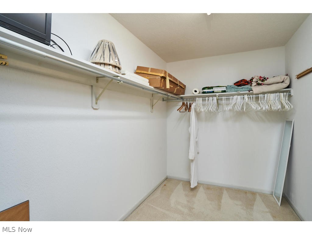 Village Crystal Lakes Condo - Residential