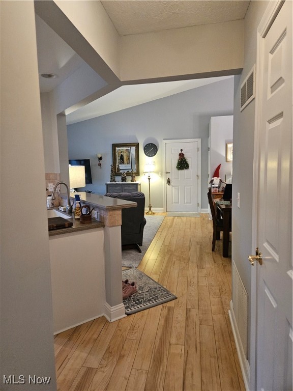 Enclave/Rosemont Rdg Condo Own - Residential