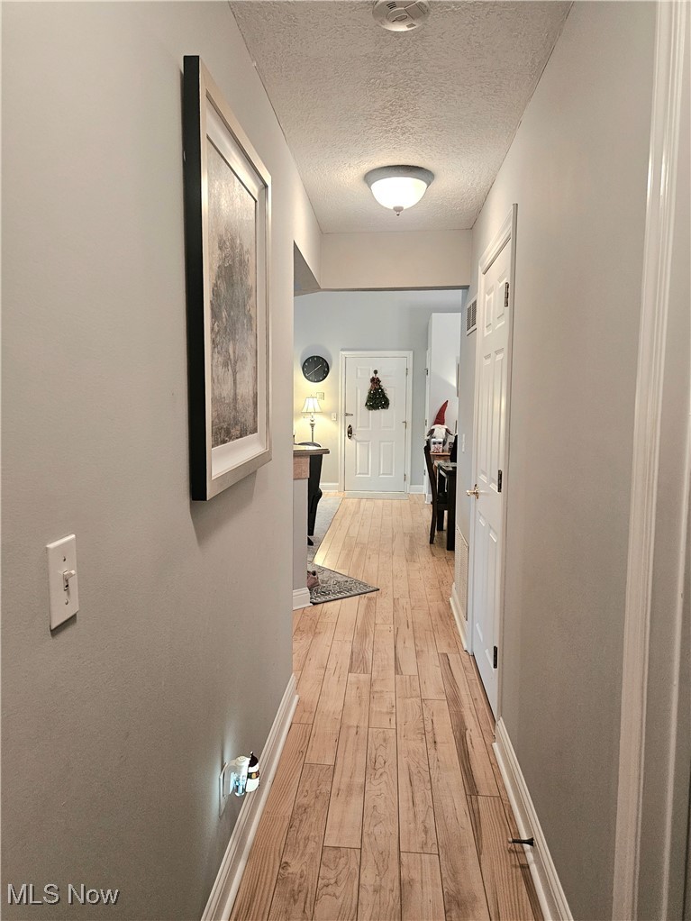 Enclave/Rosemont Rdg Condo Own - Residential