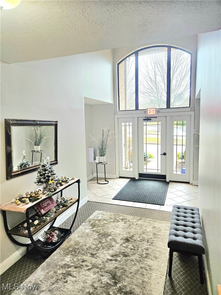 Enclave/Rosemont Rdg Condo Own - Residential