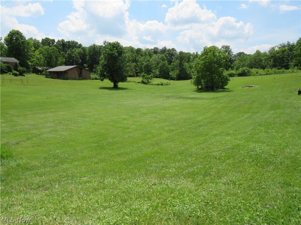 Photo of 8667 State Route 43, Streetsboro, OH 44241 (MLS # 5214901)