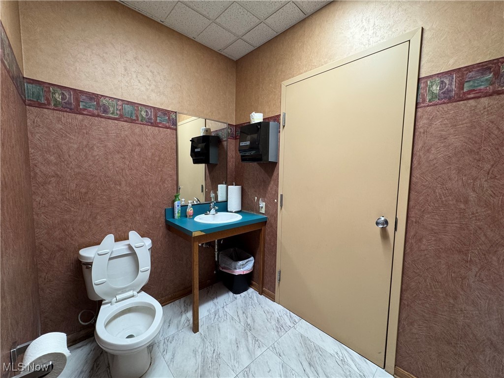 Sweetbriar Allotment - Commercial Lease