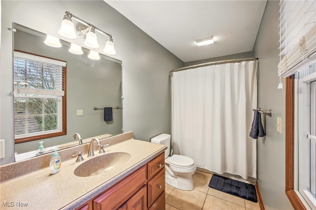 389 Stonybrook Circle, Wadsworth, Ohio image 35