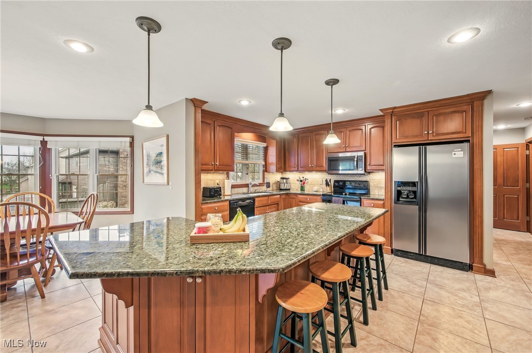 389 Stonybrook Circle, Wadsworth, Ohio image 17