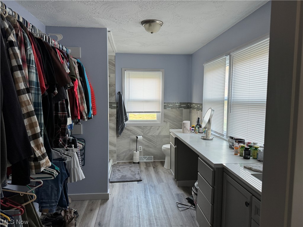 Twin Acres - Residential