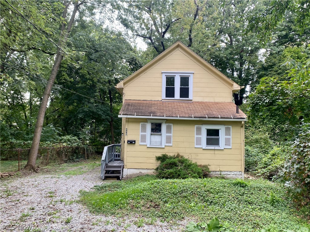 Voris - Residential Lease