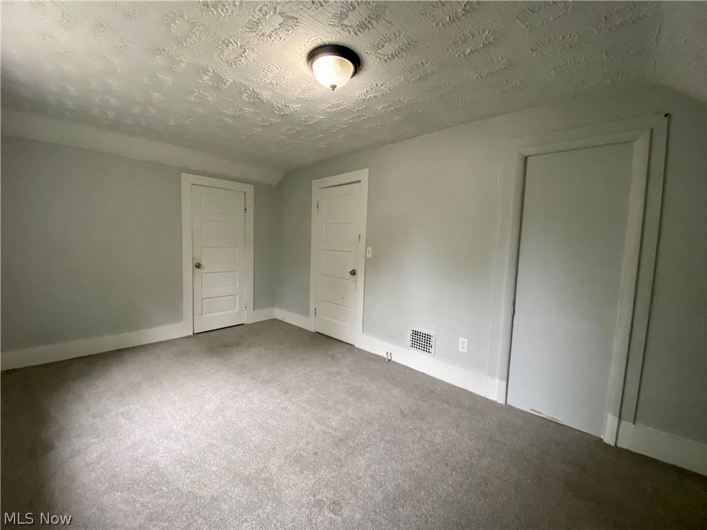 Voris - Residential Lease