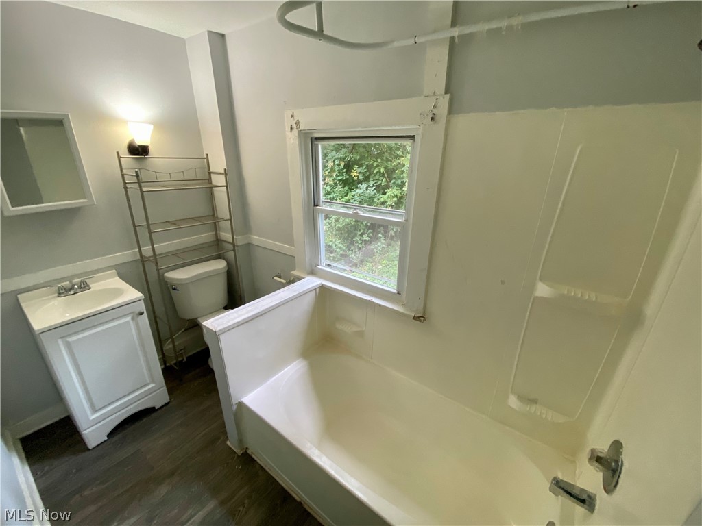 Voris - Residential Lease