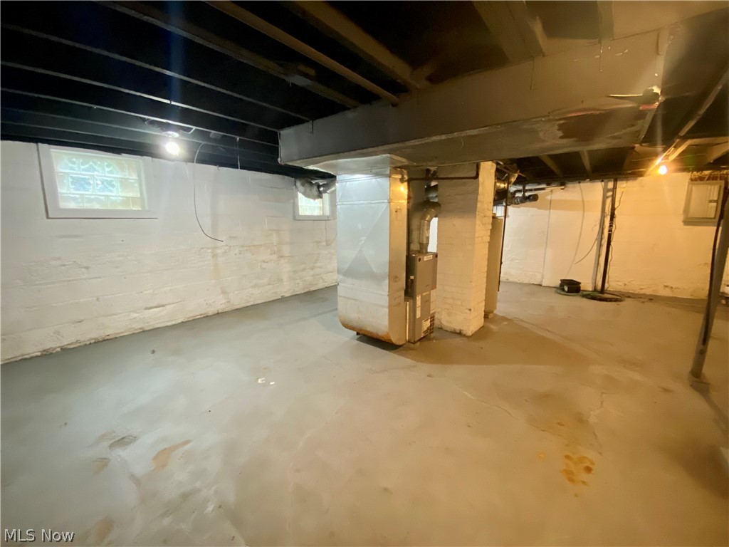 Voris - Residential Lease