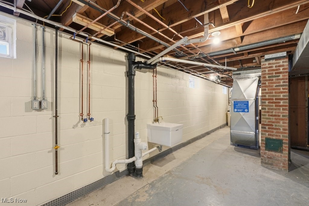 Arlington Knolls - Residential