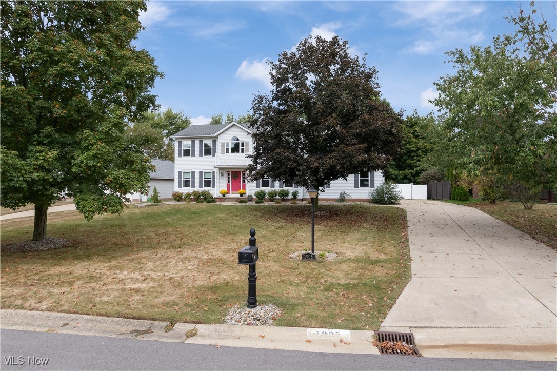 Williamsburg Village Estates - Residential