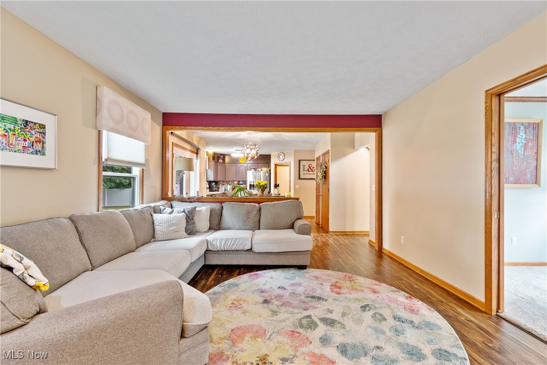 Williamsburg Village Estates - Residential