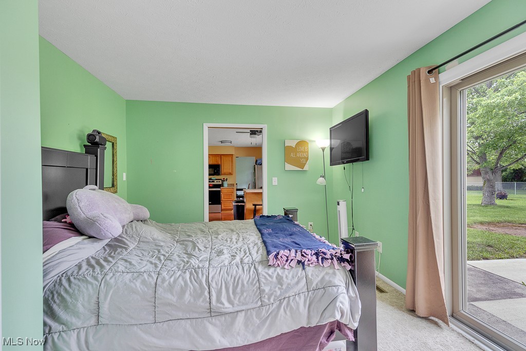 8319 Lorraine Drive, Strongsville, Ohio image 11