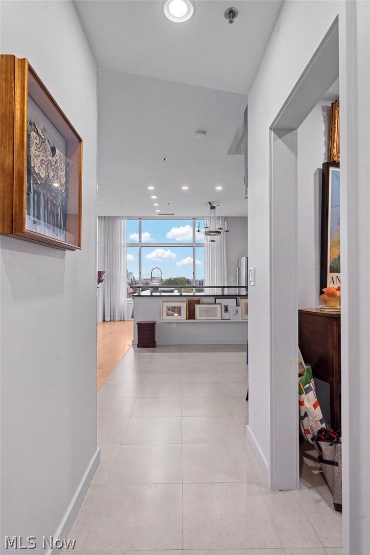 1951 W 25th Street 517