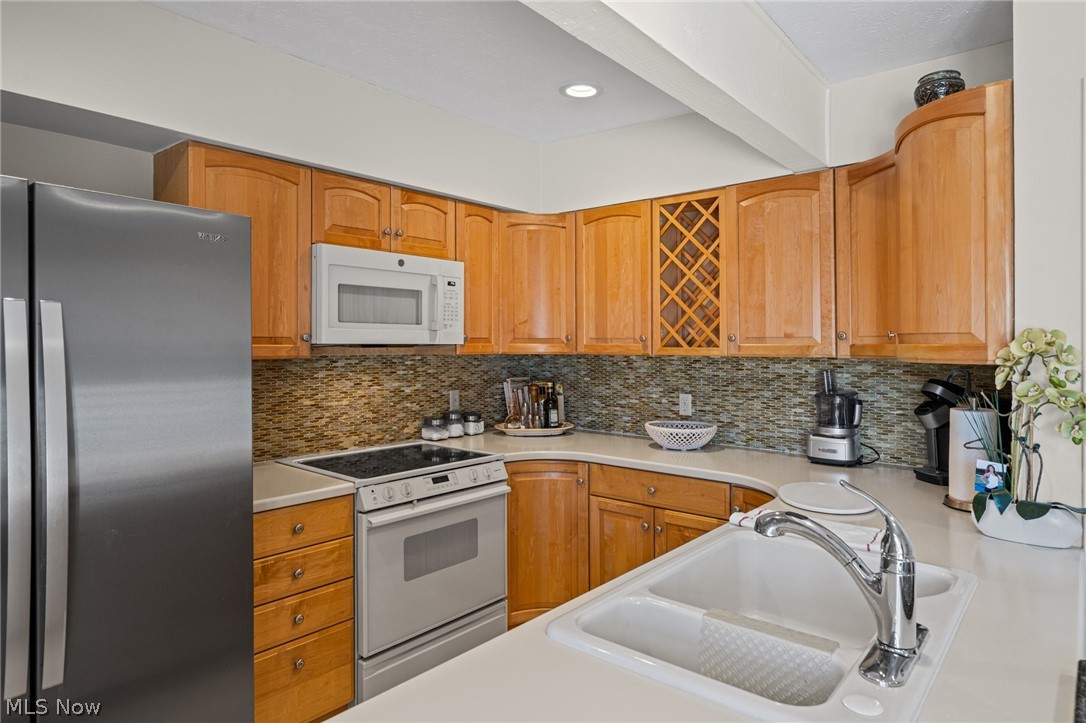 Windward Hills Condo - Residential