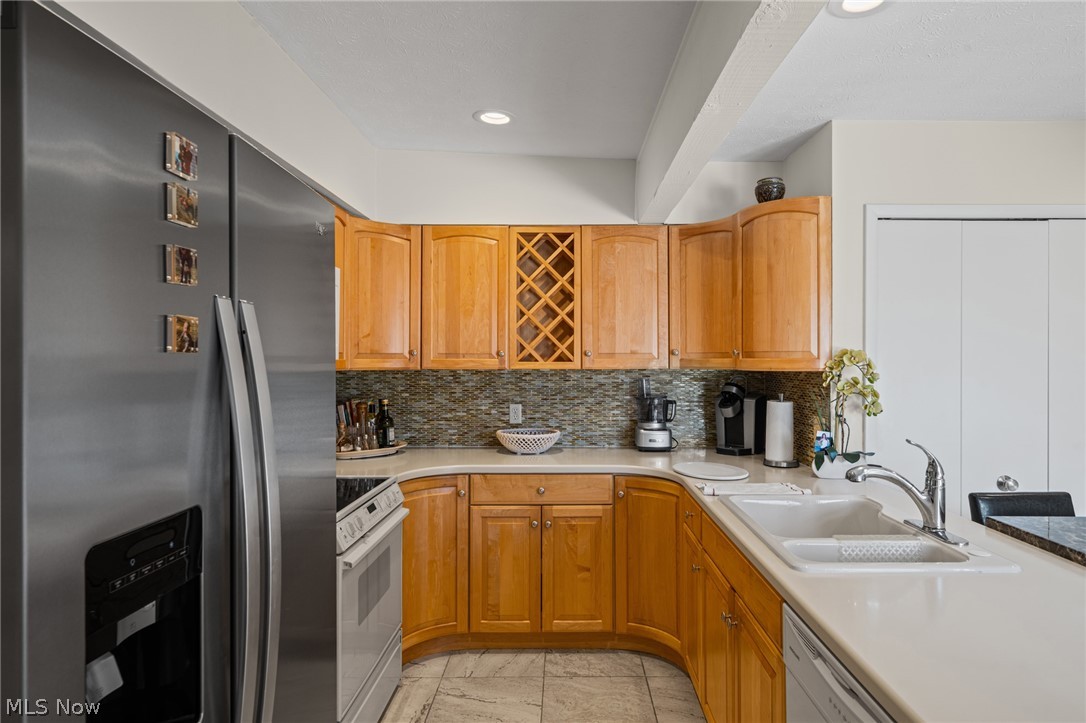 Windward Hills Condo - Residential