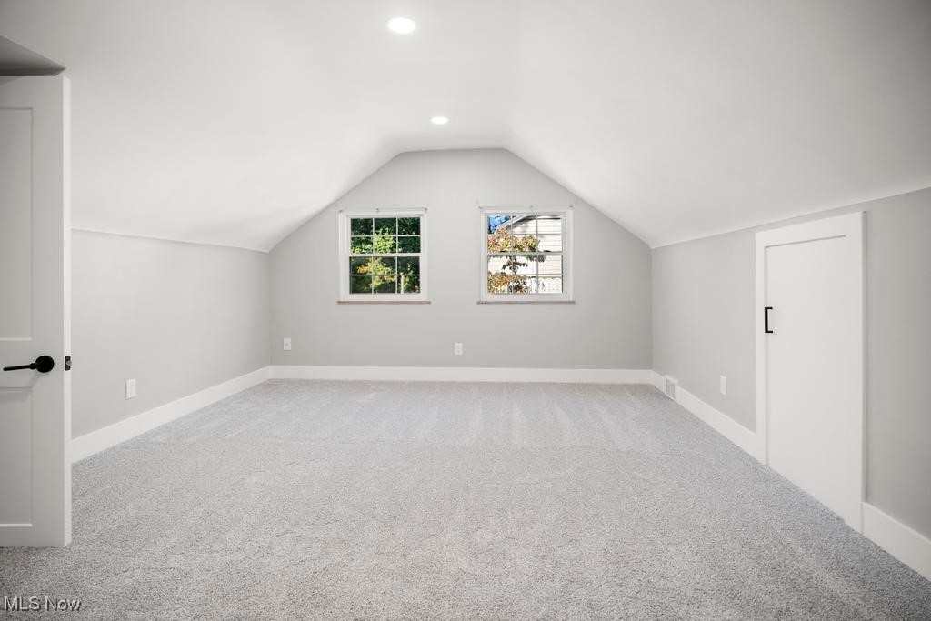 Bay Village, Ohio 44140, United States, 4 Bedrooms Bedrooms, ,3 BathroomsBathrooms,Residential,Pending,203858