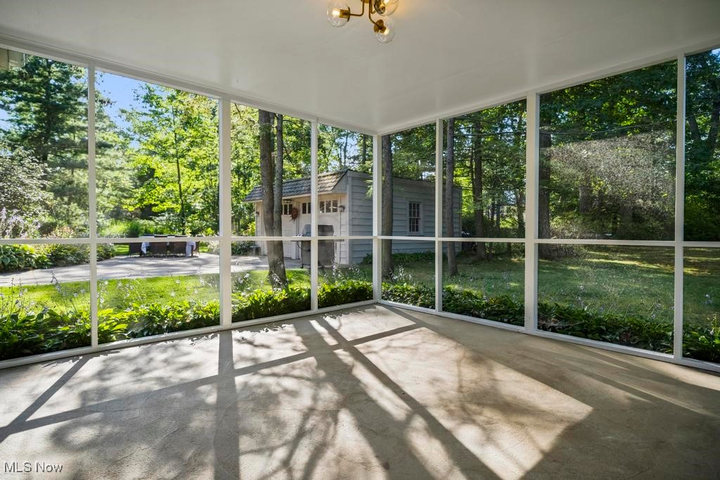 Bay Village, Ohio 44140, United States, 4 Bedrooms Bedrooms, ,3 BathroomsBathrooms,Residential,Pending,203858