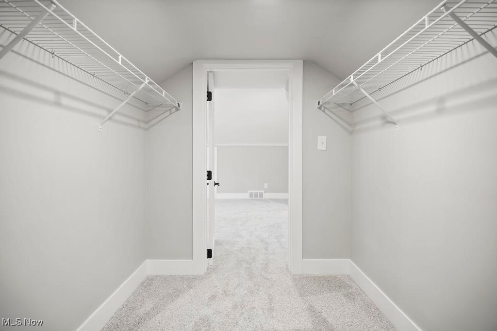 Bay Village, Ohio 44140, United States, 4 Bedrooms Bedrooms, ,3 BathroomsBathrooms,Residential,Pending,203858