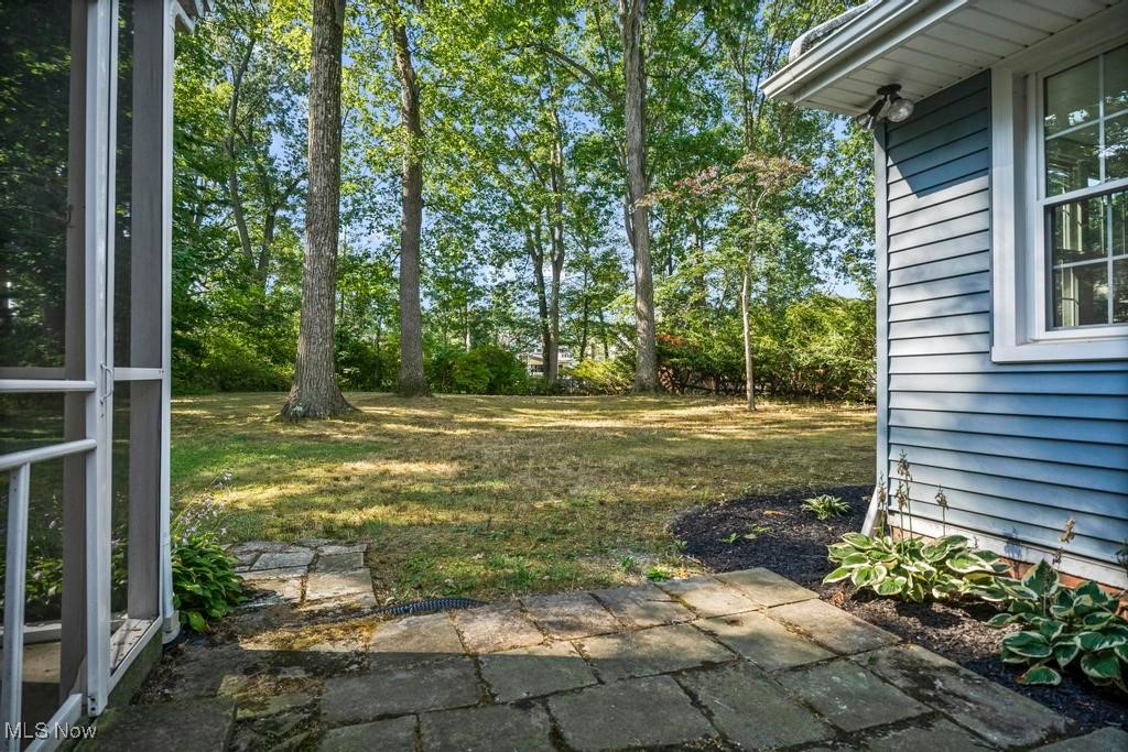 Bay Village, Ohio 44140, United States, 4 Bedrooms Bedrooms, ,3 BathroomsBathrooms,Residential,Pending,203858