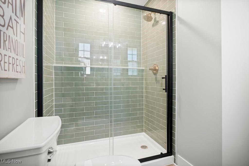 Bay Village, Ohio 44140, United States, 4 Bedrooms Bedrooms, ,3 BathroomsBathrooms,Residential,Pending,203858