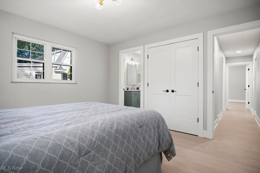 Bay Village, Ohio 44140, United States, 4 Bedrooms Bedrooms, ,3 BathroomsBathrooms,Residential,Pending,203858