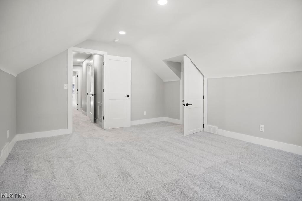 Bay Village, Ohio 44140, United States, 4 Bedrooms Bedrooms, ,3 BathroomsBathrooms,Residential,Pending,203858