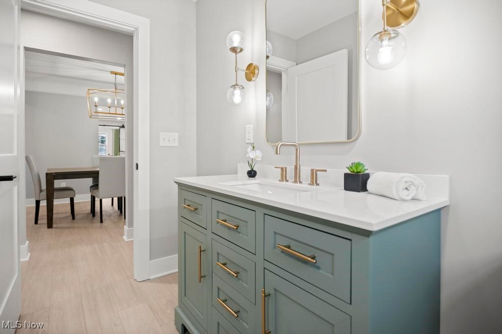 Bay Village, Ohio 44140, United States, 4 Bedrooms Bedrooms, ,3 BathroomsBathrooms,Residential,Pending,203858