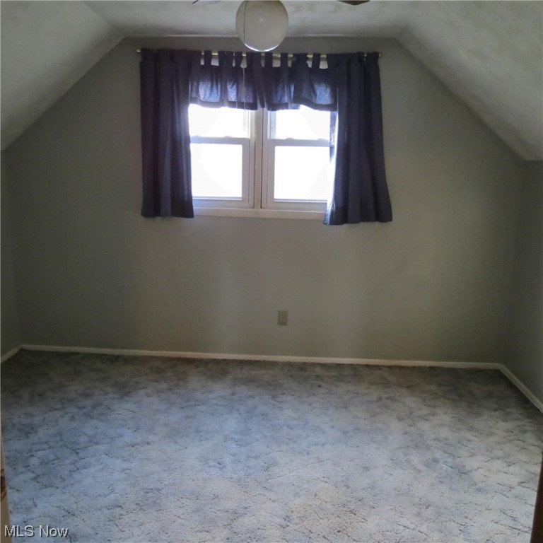 Country Lane Manor - Residential